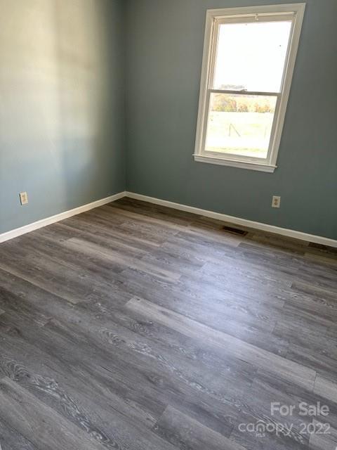 902 30th St NE, Conover, NC 28613 photo 8