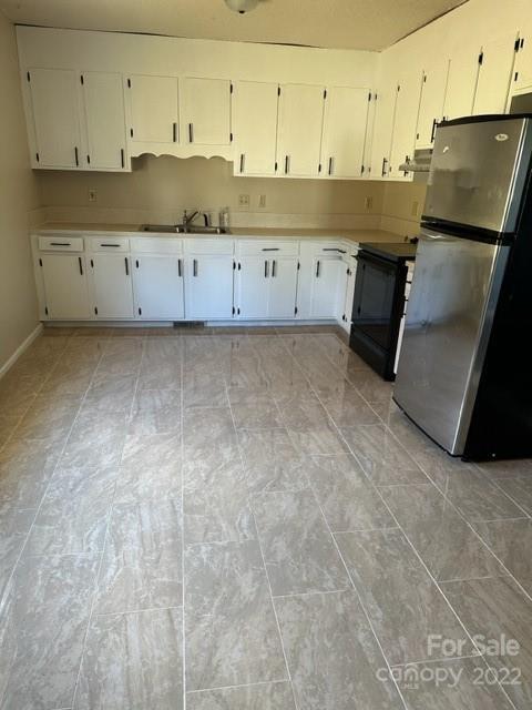 902 30th St NE, Conover, NC 28613 photo 3