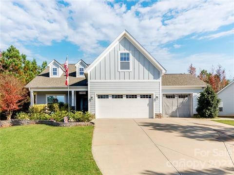 10198 Lakeshore Dr, Lancaster, SC 29720
