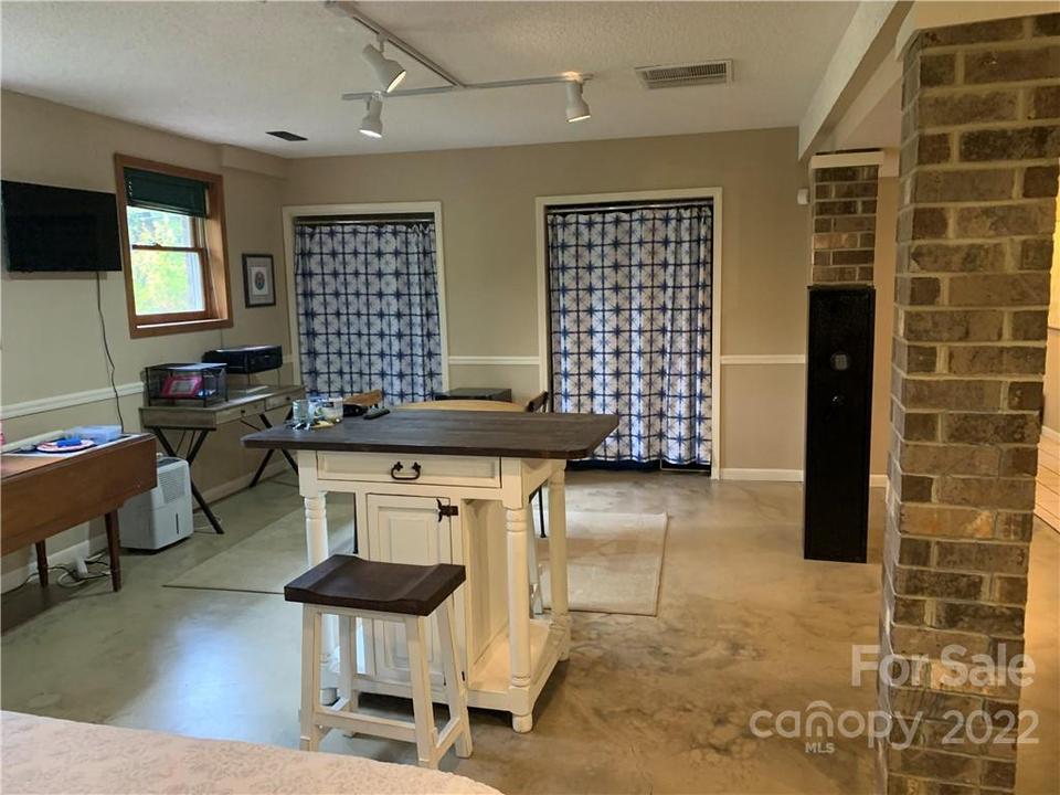  12 Morris Dr, Weaverville, NC 28787 photo 33