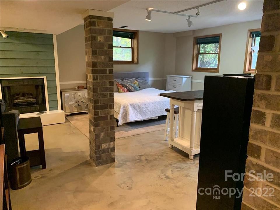  12 Morris Dr, Weaverville, NC 28787 photo 32