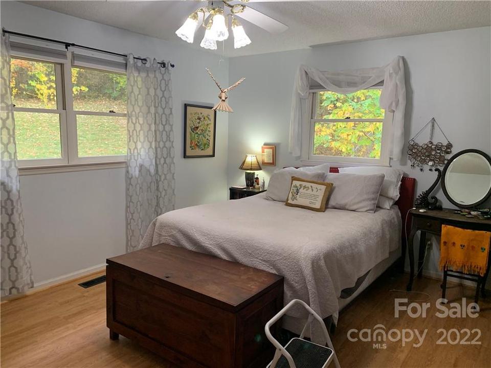  12 Morris Dr, Weaverville, NC 28787 photo 37