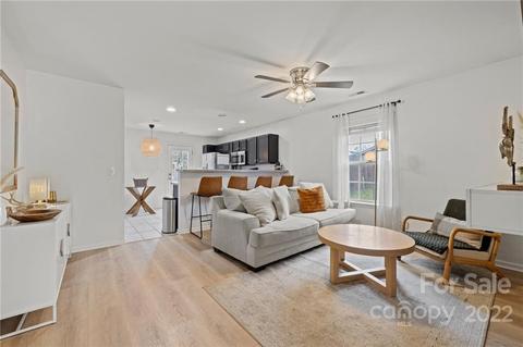 245 New River Dr, Fletcher, NC 28732 photo 9