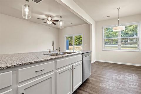 3796 Yorkshire Pl, Terrell, NC 28682 photo 8