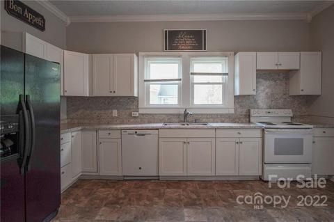 306 2nd St, Stanley, NC 28164 photo 17