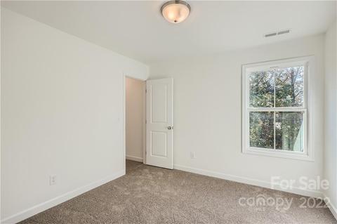 415 Pinecroft Ln, Spencer, NC 28159 photo 9
