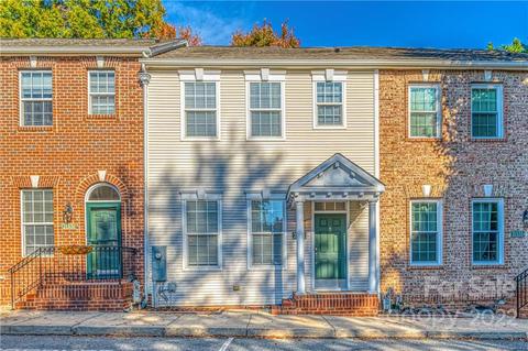 21333 Pine St, Cornelius, NC 28031 photo 1