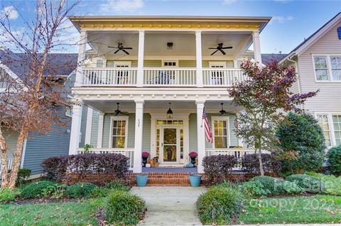 629 Hudson Pl, Davidson, NC 28036 photo 1