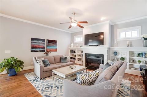 629 Hudson Pl, Davidson, NC 28036 photo 6