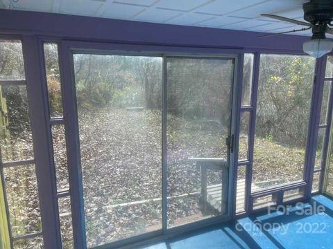 2194 Grapevine Rd, Marshall, NC 28753 photo 7