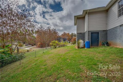 105 Flat Branch Trl, Mill Spring, NC 28756 photo 10