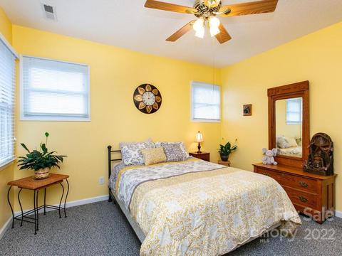 224 Eagle Point Dr, Brevard, NC 28712 photo 28