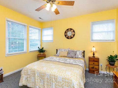 224 Eagle Point Dr, Brevard, NC 28712 photo 29
