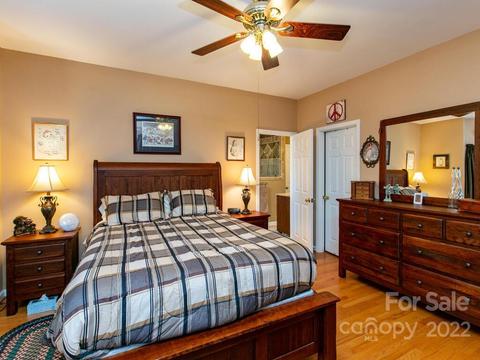 224 Eagle Point Dr, Brevard, NC 28712 photo 22