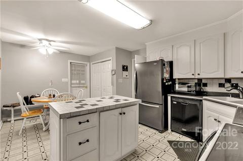 570 Freemont Dr, Lancaster, SC 29720 photo 9