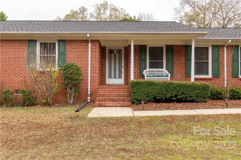 570 Freemont Dr, Lancaster, SC 29720 photo 4