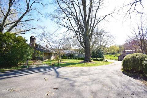 131 Blockhouse Rd, Tryon, NC 28782 photo 4