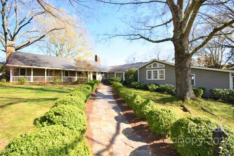 131 Blockhouse Rd, Tryon, NC 28782