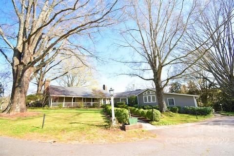 131 Blockhouse Rd, Tryon, NC 28782 photo 3