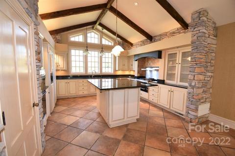 131 Blockhouse Rd, Tryon, NC 28782 photo 13