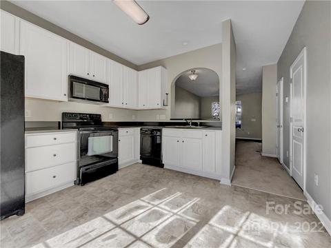633 Brickdust Ct, Fort Mill, SC 29708 photo 2