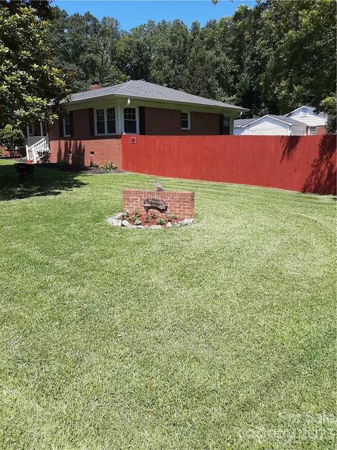 800 Forest Dr, Lancaster, SC 29720 photo 6
