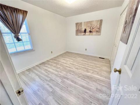 4346 River Rd, Hickory, NC 28602 photo 11