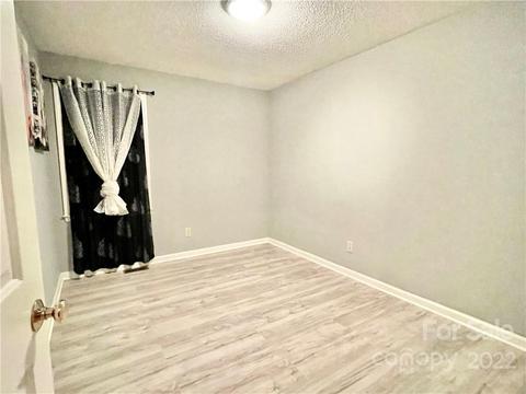 4346 River Rd, Hickory, NC 28602 photo 10