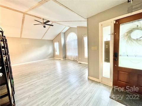 4346 River Rd, Hickory, NC 28602 photo 8