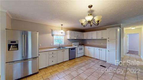 3180 Range Rd, Lincolnton, NC 28092 photo 9