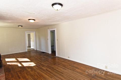 151 Drum St, Lincolnton, NC 28092 photo 6