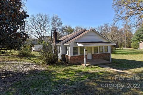 151 Drum St, Lincolnton, NC 28092 photo 1