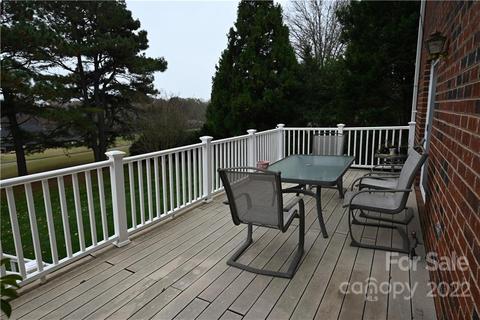 3958 Golf Dr NE, Conover, NC 28613 photo 4