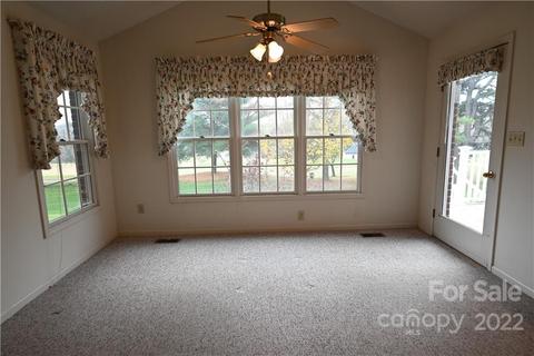 3958 Golf Dr NE, Conover, NC 28613 photo 8