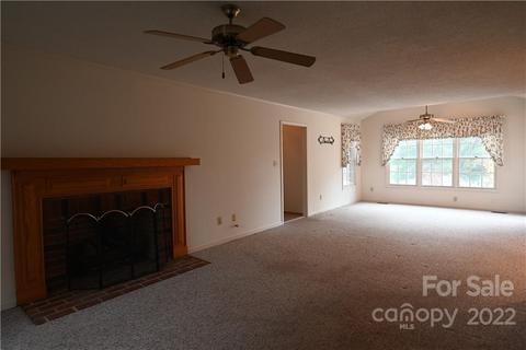 3958 Golf Dr NE, Conover, NC 28613 photo 13