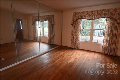 3958 Golf Dr NE, Conover, NC 28613 photo 15