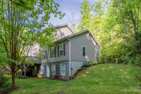 182 Ivy Ln, Pisgah Forest, NC 28768