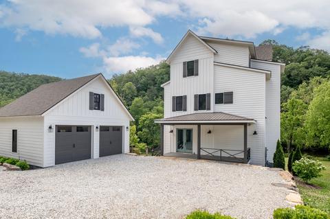 156 Grayling Dr #26, Cullowhee, NC 28723