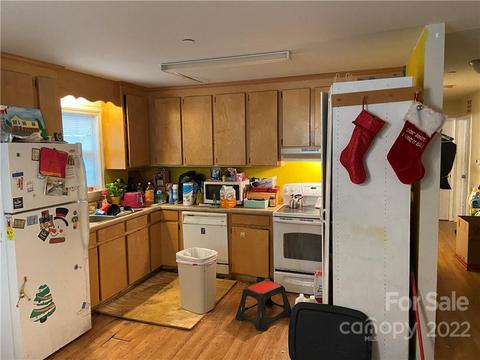 206 Dan St, Salisbury, NC 28147 photo 2