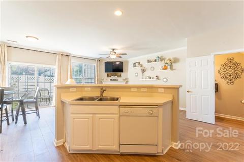 731 Shellstone Pl, Fort Mill, SC 29708 photo 9