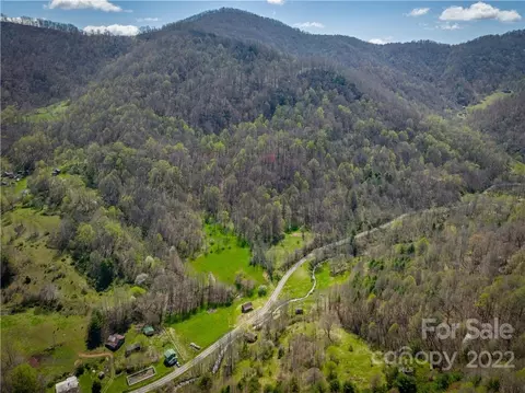 633 S Fork Rd, Marshall, NC 28753 photo 5