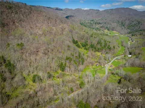 633 S Fork Rd, Marshall, NC 28753 photo 10