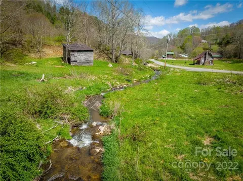 633 S Fork Rd, Marshall, NC 28753 photo 11