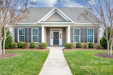13319 Hazelbrook Ln, Cornelius, NC 28031 photo 1