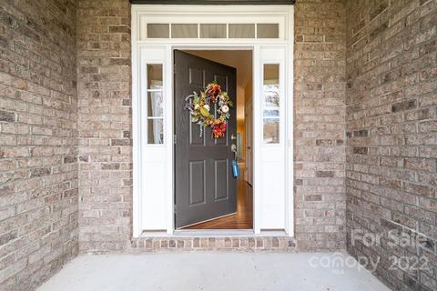 13319 Hazelbrook Ln, Cornelius, NC 28031 photo 2