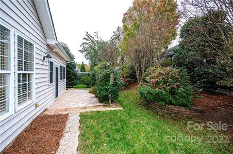 406 Garnet Ct, Fort Mill, SC 29708 | 30 Photos | MLS #3923406 - Movoto