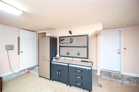 406 Garnet Ct, Fort Mill, SC 29708 | 30 Photos | MLS #3923406 - Movoto