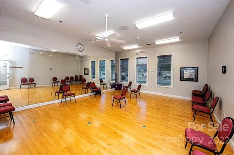 406 Garnet Ct, Fort Mill, SC 29708 | 30 Photos | MLS #3923406 - Movoto