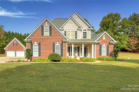 1016 Wesley Downs Rd, Monroe, NC 28110