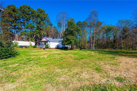 4004 Herman Sipe Rd, Conover, NC 28613 photo 2